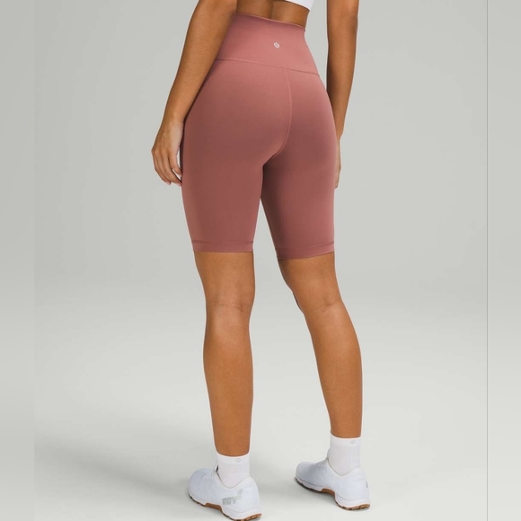 lululemon athletica Pants - LULULEMON Wunder Train High Rise Short 8" Spiced Chai size 4 in EUC